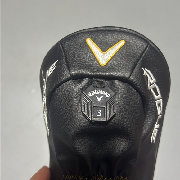 Callaway Rogue 3 Wood Golf Club Head Cover - Picture 10 of 10